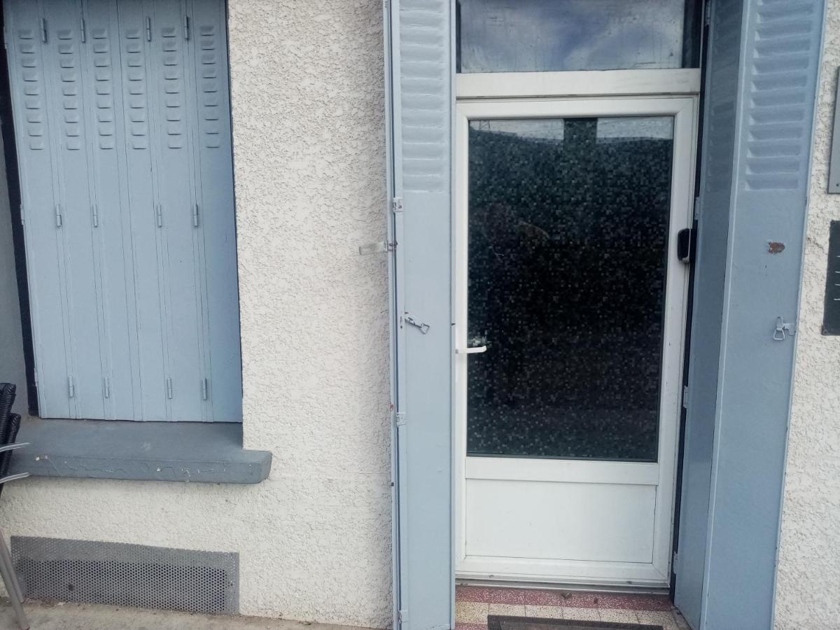 Nid Douillet Apartment Genilac Exterior photo